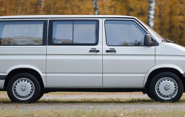 Щетки стеклоочистителя для Фольксваген Т4 комплект и замена